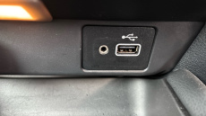 Nissan Juke 1.0 DiG-T 114 N-Connecta 5dr Petrol Hatchback